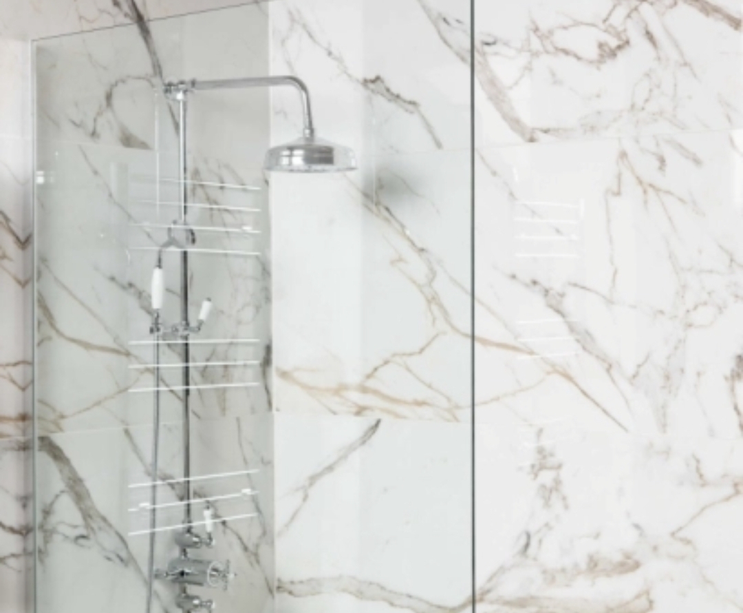 Liberty natural gold 120 x 60 polished rect - Image 2